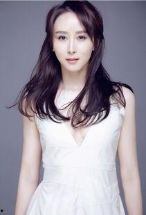 干胡静明星小说,明星背后的奋斗与爱情